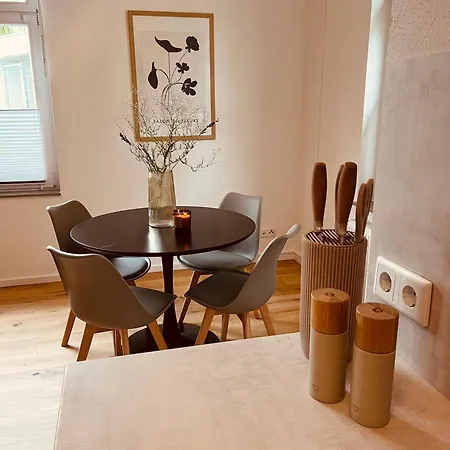 Traumwohnung Mit Grosser Dachterrasse *